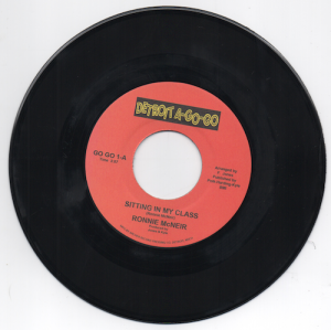 Ronnie McNeir - Sitting In My Class / Isn't She A Pretty Girl 45