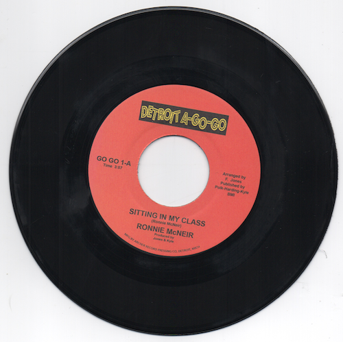 Ronnie McNeir - Sitting In My Class / Isn't She A Pretty Girl 45